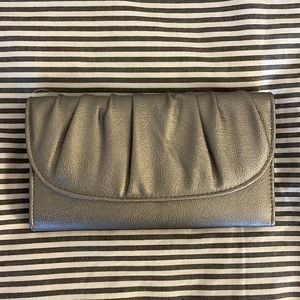 Apt. 9 pewter flap wallet